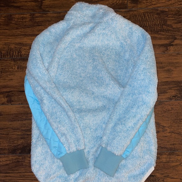 Women’s Viishow Quilted Fleece Pullover - Picture 3 of 6